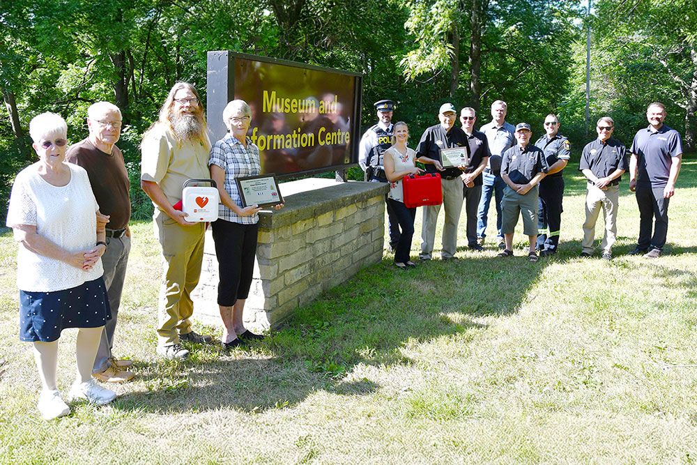Presentation of defibrillators at Rock Glen Conservation Area.